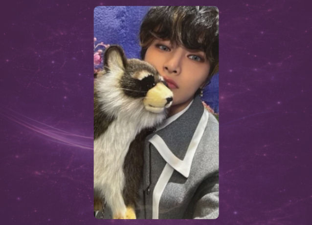 I.N. Magic School Photocard