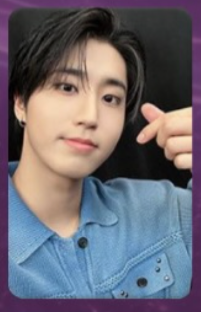 Stray Kids Dominate Experience Photocard